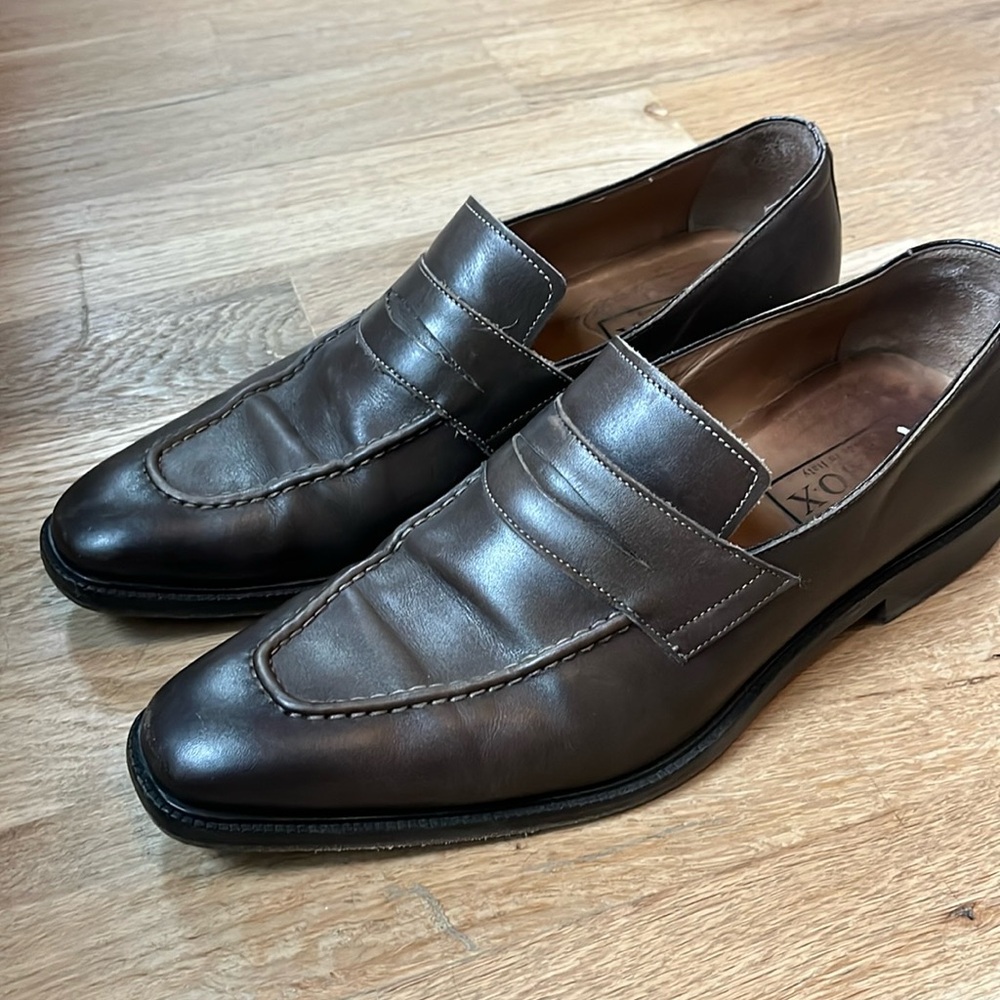 Green Leather Shoes. Made in Italy. Brand: Tobox